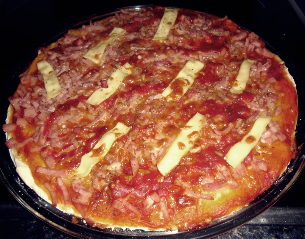 pizza-de-jamón-y-bacon